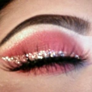 Meet your Posher, Flower